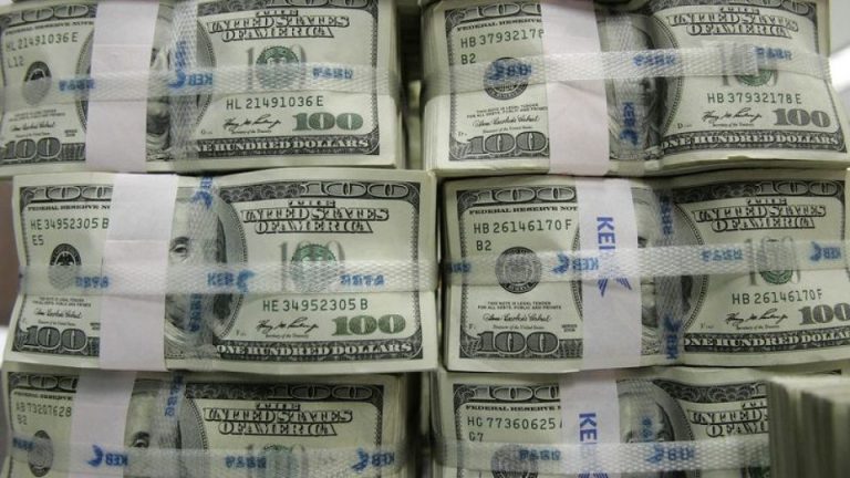 Carry trade yatırımcıları dolardan uzaklaşıyor