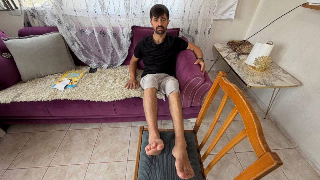 Diş ağrısı şikayetiyle gitti, ayağını kullanamaz hale geldi Diş ağrısı şikayetiyle gitti, ayağını kullanamaz hale geldi