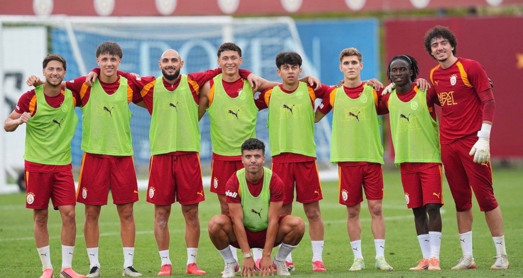 Galatasaray’da yeni sezon mesaisi sürüyor
