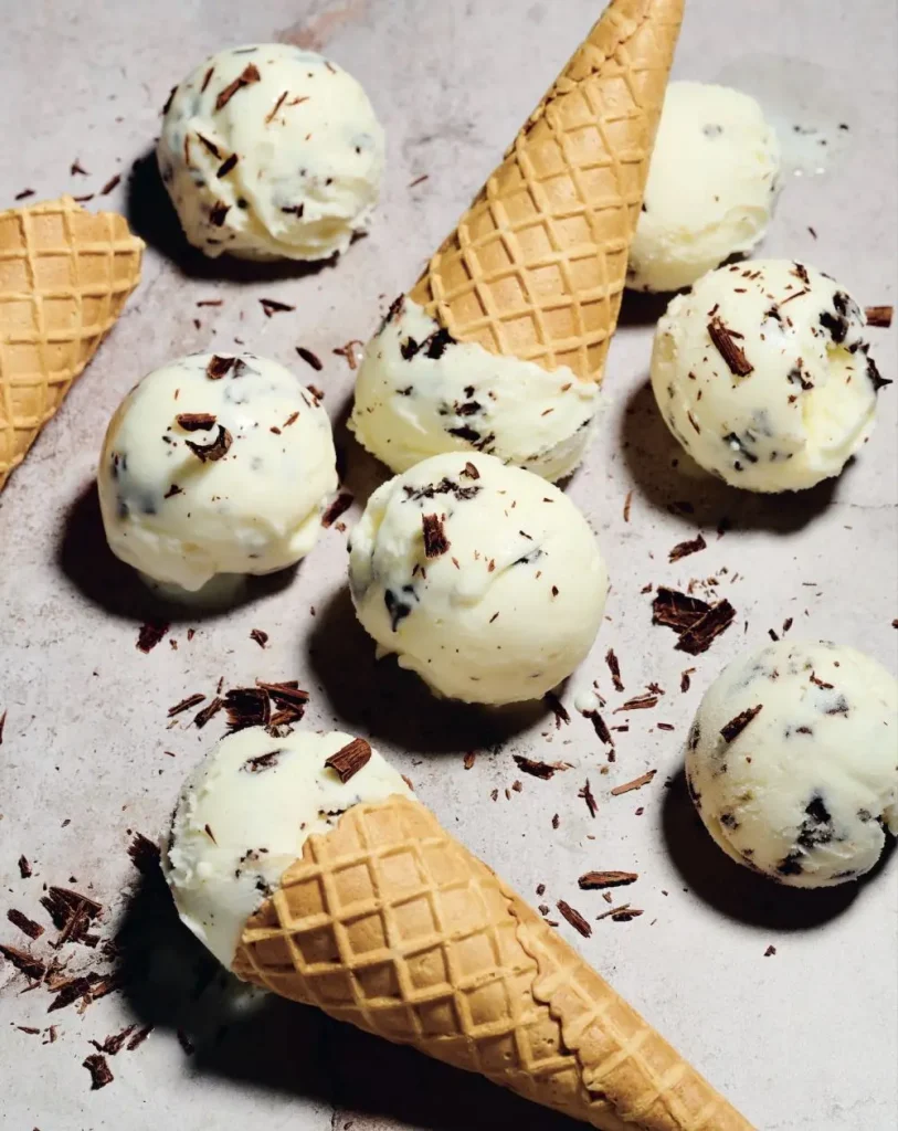 Mükemmel stracciatella dondurması tarifi Mükemmel stracciatella dondurması tarifi