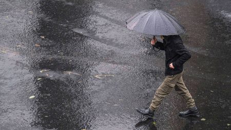 İBB AKOM’dan 4 Temmuz için kuvvetli sağanak uyarısı İBB AKOM’dan 4 Temmuz için kuvvetli sağanak uyarısı