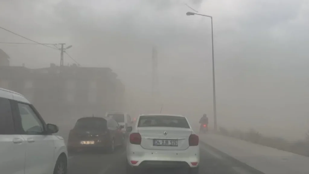 İstanbul’da fırtına etkili oluyor