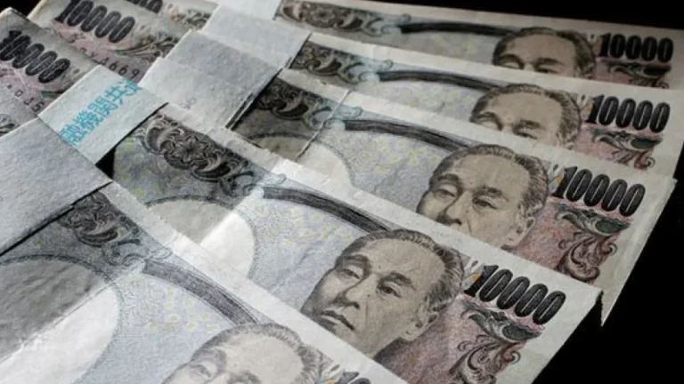 Japon yeni 40 yılın en düşük seviyesine yakın