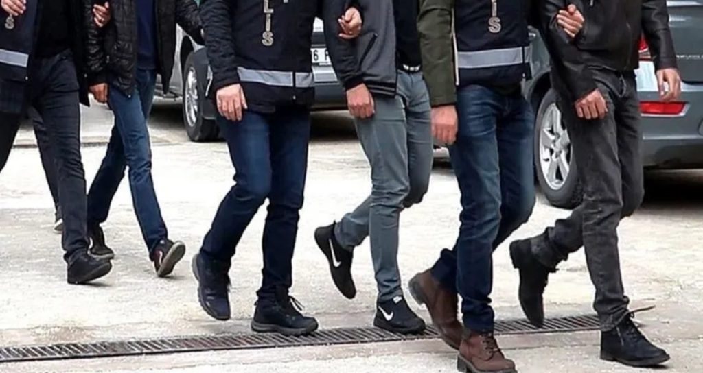 Kastamonu’da tefecilik operasyonunda 8 şüpheli yakalandı