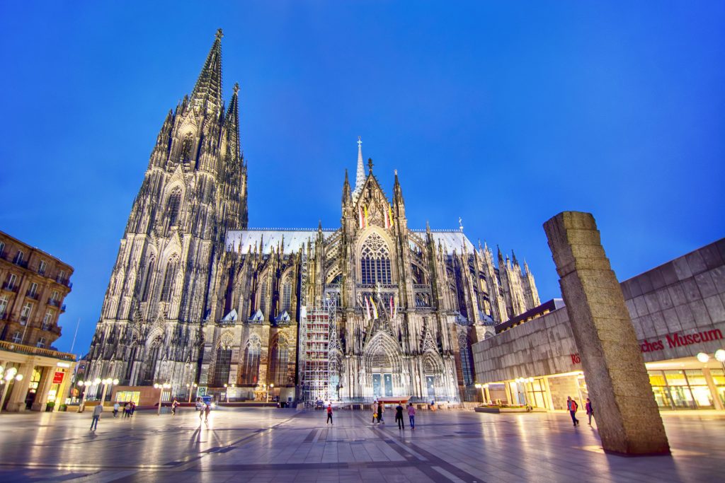 Köln Katedrali’ne girişler artık ücretli olacak