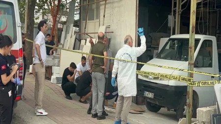 Mermer atölyesinde facia: 31 yaşındaki işçi hayatını kaybetti Mermer atölyesinde facia: 31 yaşındaki işçi hayatını kaybetti
