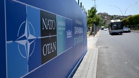 NATO Zirvesi nedeniyle park yasağı bugün başlıyor: İşte park yasağı ilan edilen yollar NATO Zirvesi nedeniyle park yasağı bugün başlıyor: İşte park yasağı ilan edilen yollar