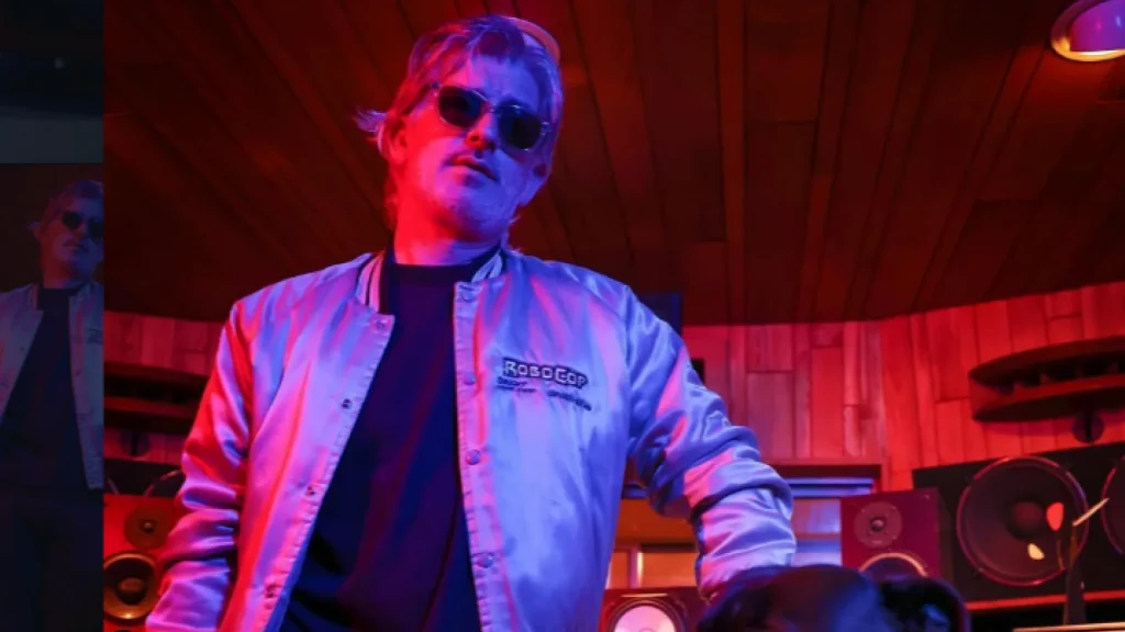 “Nightcall” ile hafızalara kazınmıştı. DJ Kavinsky, Paris’te ölü bulundu