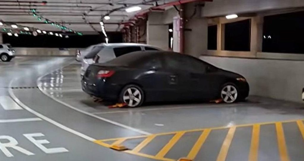 Otoparkta bıraktığı aracı 6 yıl sonra başına bela oldu
