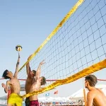 Plajlarda top oynamayı yasakladılar