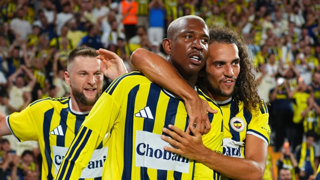 Polonya’da gündem Fenerbahçe’nin yıldızı