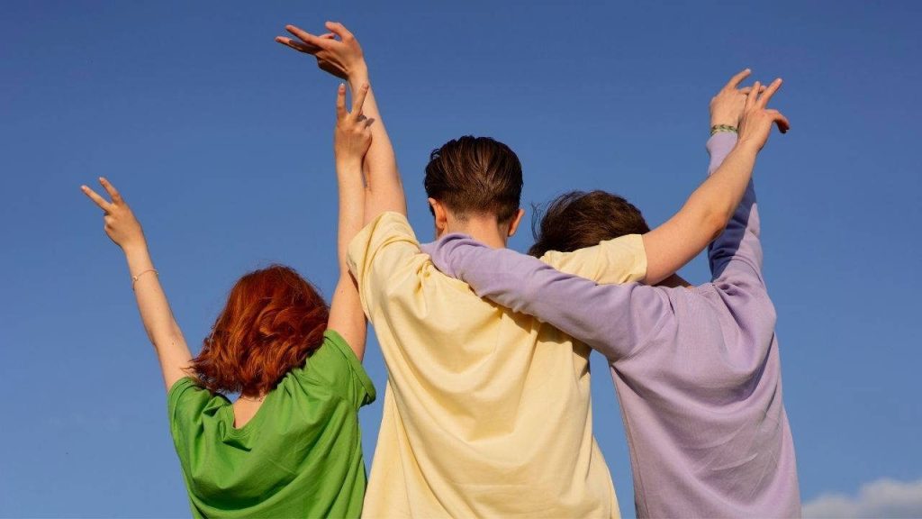 Popüler kültürün yeni terimi ‘Floater Friend’ nedir?