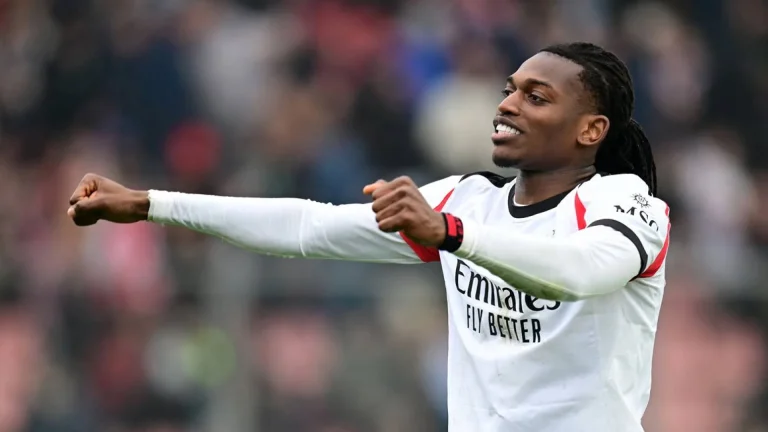 Rafael Leao’dan Fenerbahçe ve Galatasaray iddialarına yanıt: ‘Hazırlıklarıma başlamak üzereyim’