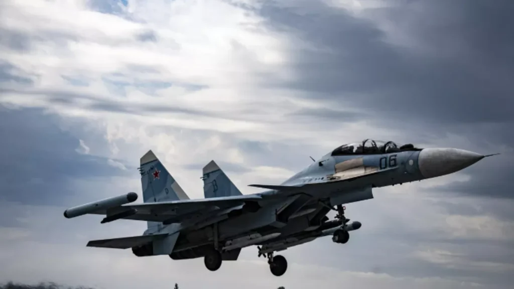 Rus ordusu Ukrayna’nın askeri sanayi işletmeleri ile liman tesislerine hava saldırısı düzenledi