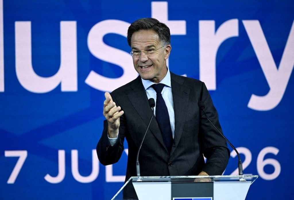 Rutte’den savunma sanayiinde “devrim” çağrısı: “Makinelerin uğultusu kükremeye dönüşmeli”