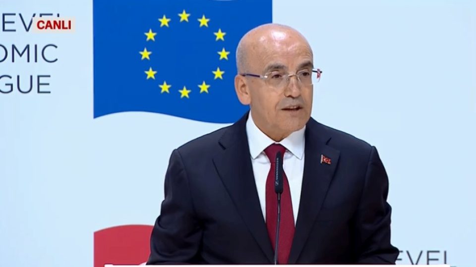 Şimşek: Gümrük Birliği’nin modernizasyonu teknik güncelleme değil, stratejik gereklilik Şimşek: Gümrük Birliği’nin modernizasyonu teknik güncelleme değil, stratejik gereklilik