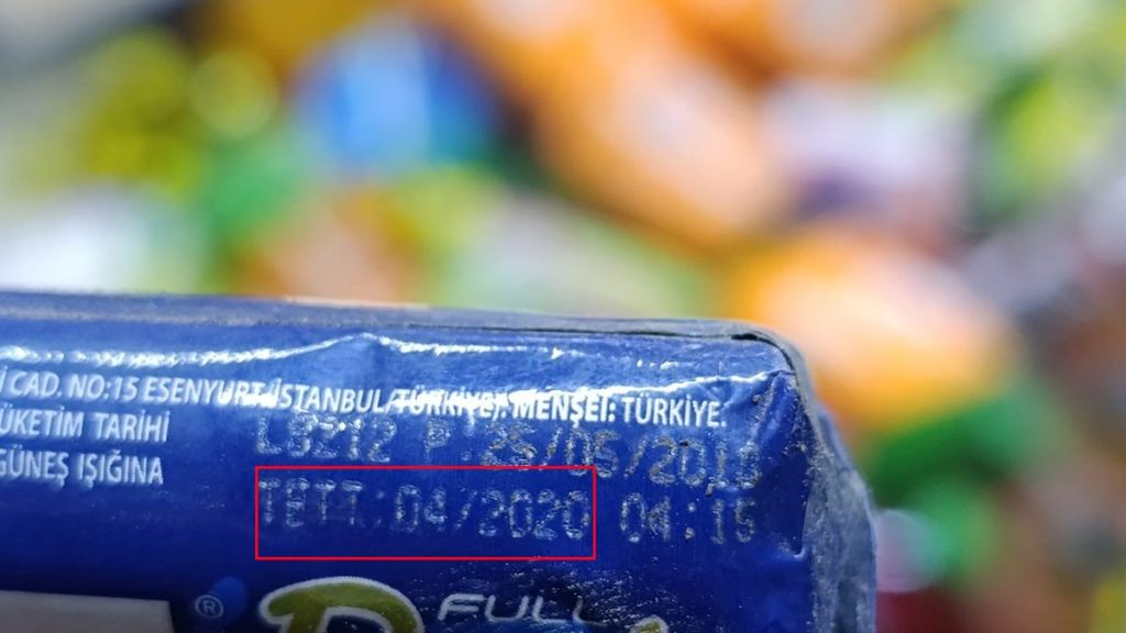 Son kullanma tarihi 10 yıl geçmiş ve kurtlanmış ürünler raflardan çıktı