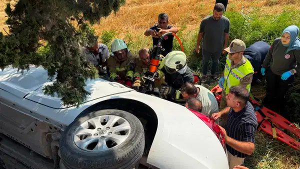 Sünnet düğünü dönüşü kaza: 3’ü ağır, 7 yaralı Sünnet düğünü dönüşü kaza: 3’ü ağır, 7 yaralı