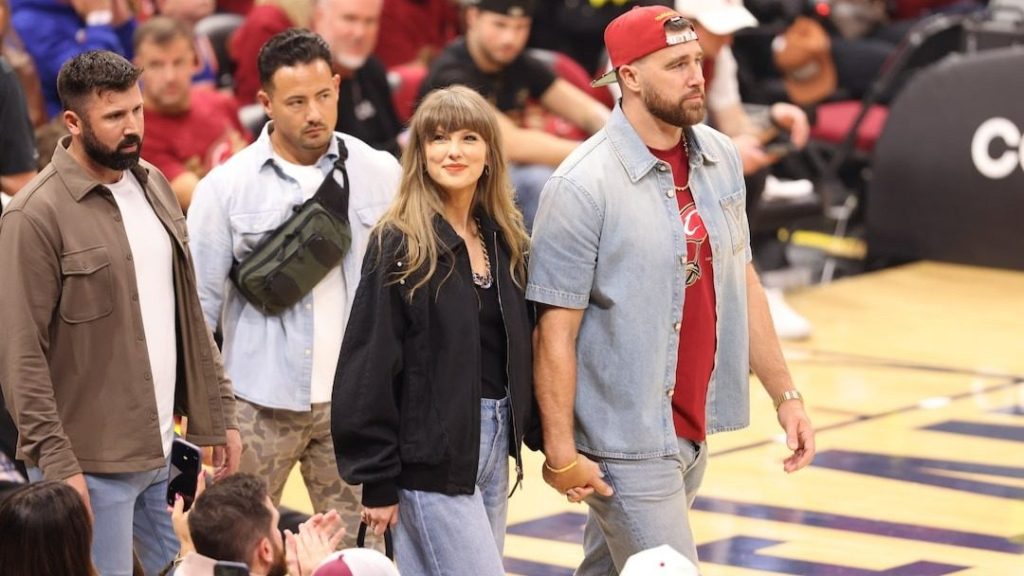 Taylor Swift ve Travis Kelce çiftinden düğün öncesi yüksek miktarda bağış Taylor Swift ve Travis Kelce çiftinden düğün öncesi yüksek miktarda bağış