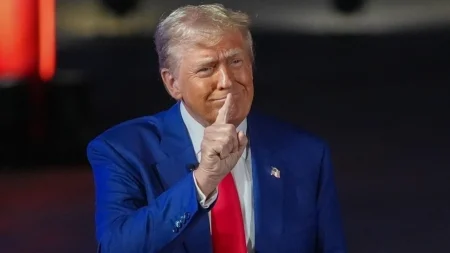 Trump: “İran’a yönelik büyük çaplı saldırılar konusunda henüz bir karar vermedim”