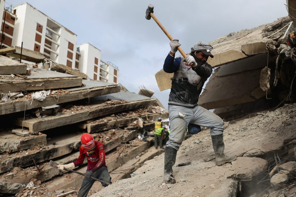 Venezuela’daki depremlerde hayatını kaybedenlerin sayısı 4 bin 118’e yükseldi